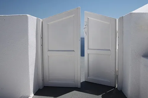 Keeping door open: San Leon at Durresi data room for block suitors