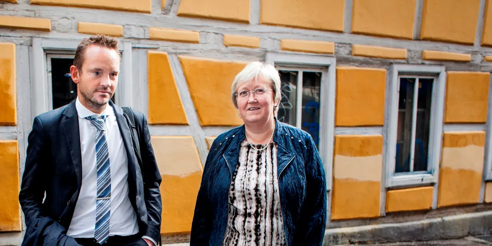 Fiskeriminister Elisabeth Aspaker og administrerende direktør Geir Ove Ystmark i Sjømat Norge (tidligere FHL). Arkivfoto: Klaudia Lech