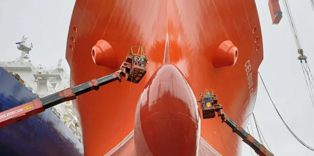 Shipbuilders are jam-packed with LNG carrier orders but some are not happy about the prices paid on the earlier delivering vessels.
