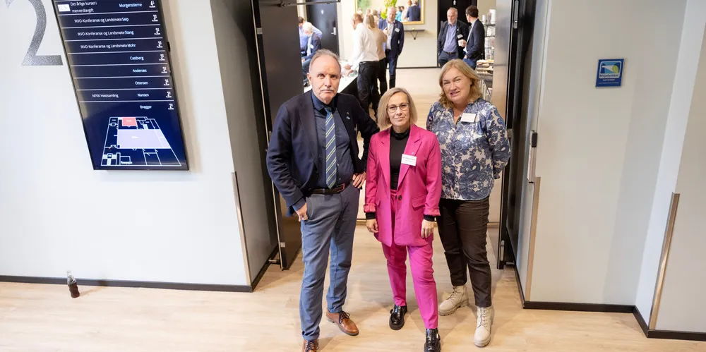 Ordførerne tilhører ulike partier, men er enige om en ting; Den foreslåtte lakseskatten må endres betydelig. F.v.: Sture Pedersen (Bø kommune, Høyre), Sigrun Wiggen Prestbakmo (Salangen, Sp) og Ingrid Ovidie Rangønes (Averøy, Ap).