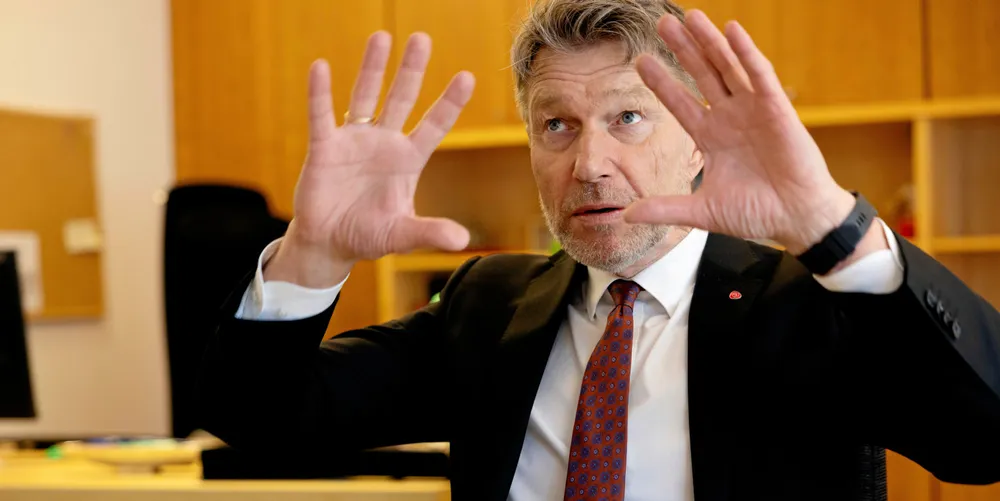 Olje- og energiminister Terje Aaslands budsjettforslag for 2023 blir særlig preget av endringer i skatteregimet, i regi av Finansdepartementet.