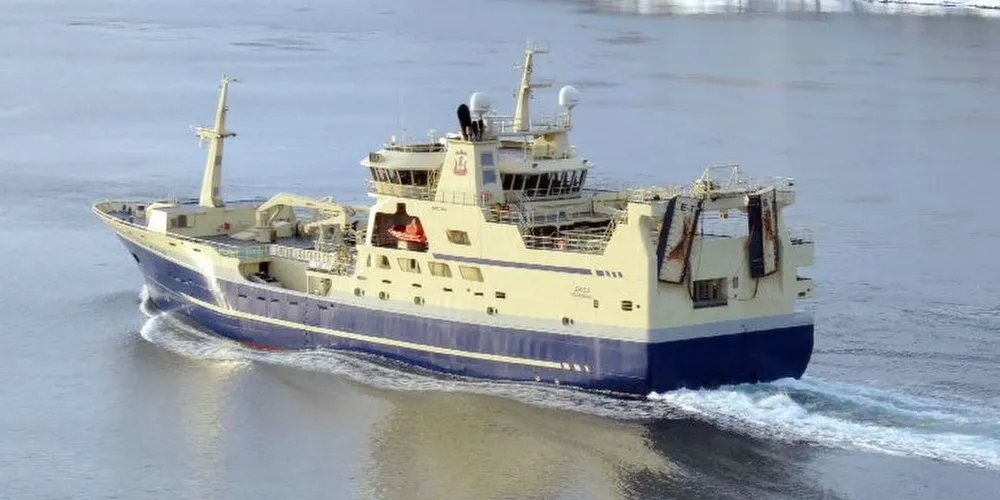 Til tross for at fem lokkallag i Smøla, Hustavika, Herøy og Ålesund gikk imot økning i basistonn for ringnotfartøyene, valgte styret i Møre og Romsdal Fiskarlag å høre på fiskebåtrederne. Arkivfoto