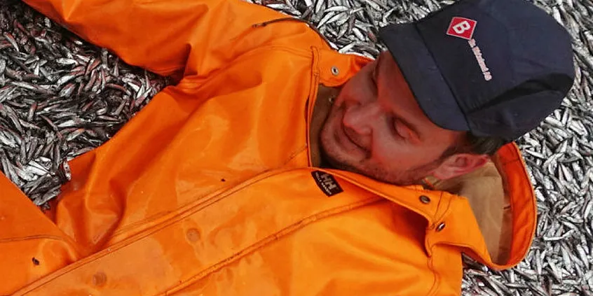 I 2016 kunne styrmann Martin Algrøy på «Birkeland» boltre seg i mesopelagiske fangster. Men i 2017 og 2018 var det ikke fisk å finne.