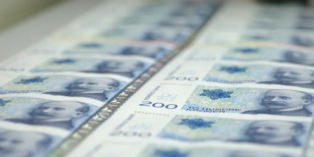 VALUTA: Lange renter stiger