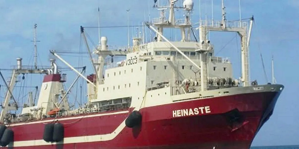 Samherjis tråler i Namibia "Heinaste"