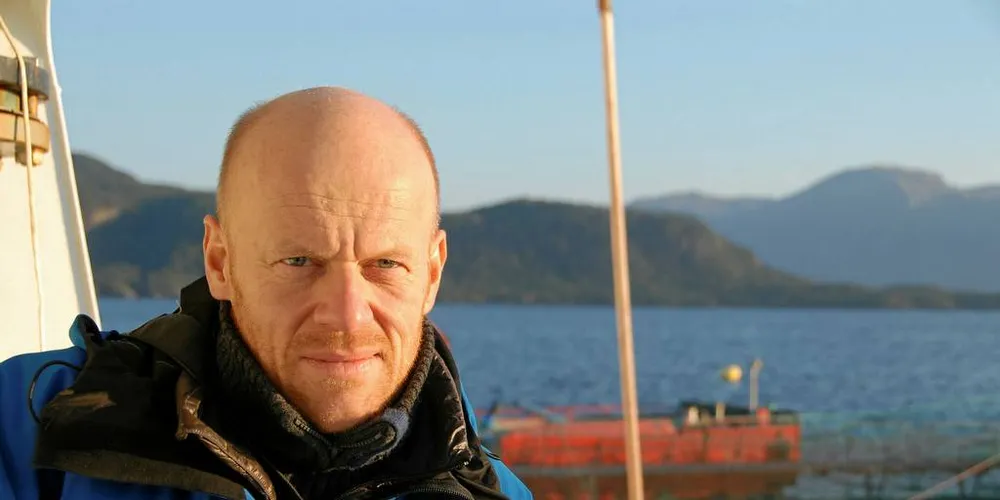 KONSPIRASJONSTEORIER: Ketil Rykhus, fagsjef miljø og helse i Sjømat Norge, mener forfatter og skribent Nils Christian Geelmuyden sprer konspirasjonsteorier om blant annet helseeffekter av laks og næringen som sådan.Foto: Sjømat Norge