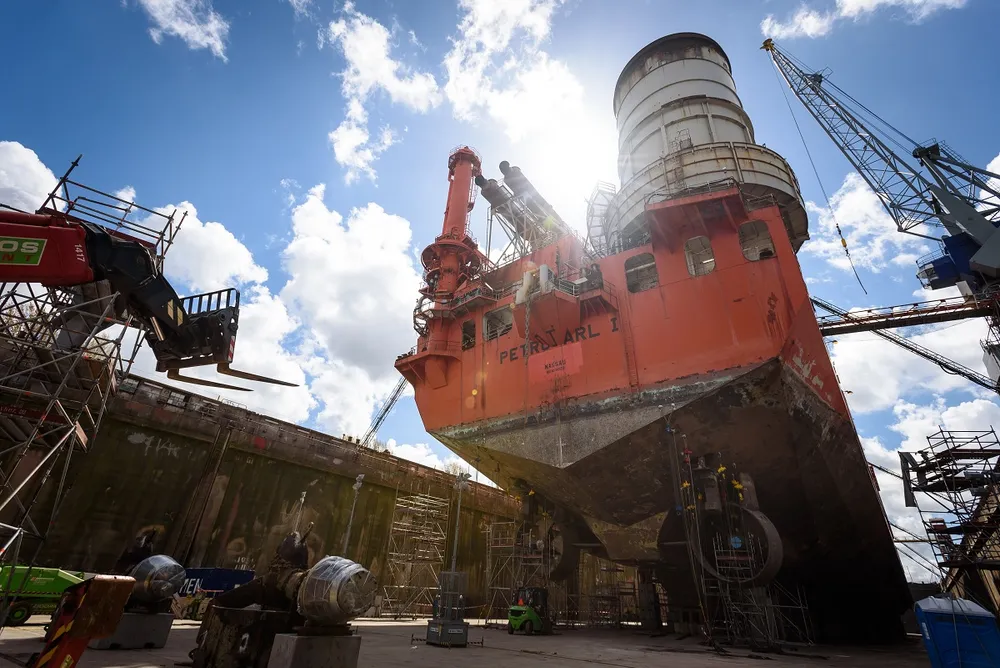 Contract: the Petrojarl I FPSO at the Damen Shipyard in the Netherlands