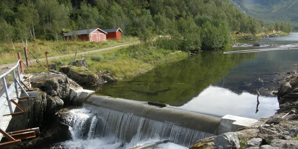 MARKED: Høy spot og våte varsler