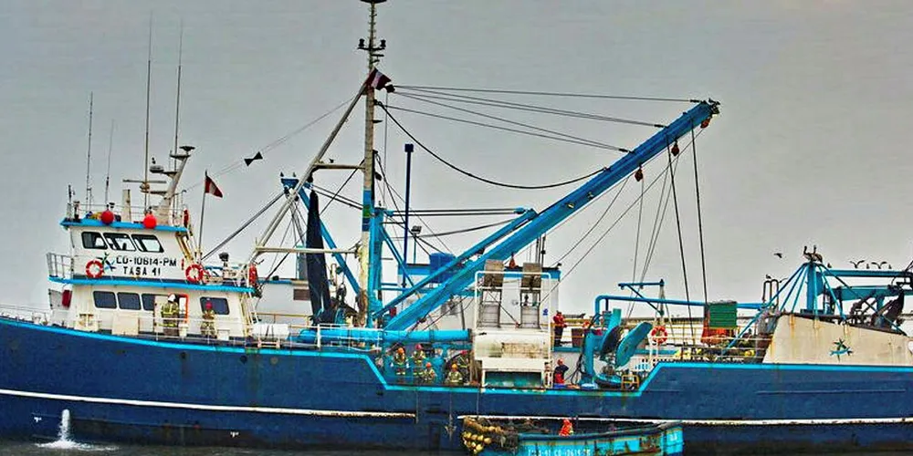 Peru's top execs lower full year fishmeal expectations