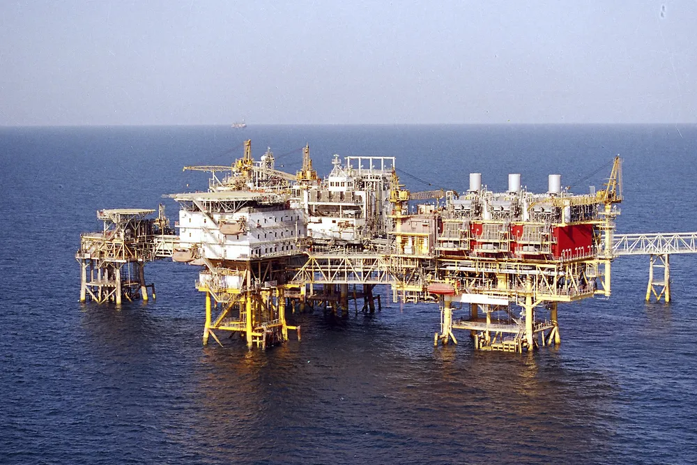 Draft FDP submitted: India’s ONGC is keen to boost its offshore profile bydeveloping Block KG-DWN-98/2 in the Krishna Godavari basin