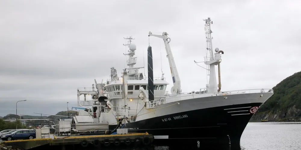 Pelagia Egersund Seafood er klare for nymakrellsesong. Her losser "Birkeland" makrell hos dem i september. Foto: Torhild Måkestad Martinussen