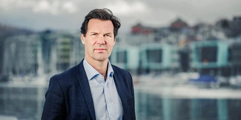 Konsernsjef Henning Beltestad i Lerøy Seafood, presenterte torsdag tallene for andre kvartal, og viser til at selskapet gjør det godt på villfisk-segmentet.