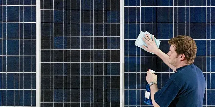 Solar industry faces supply shortages in 2010 -- analyst