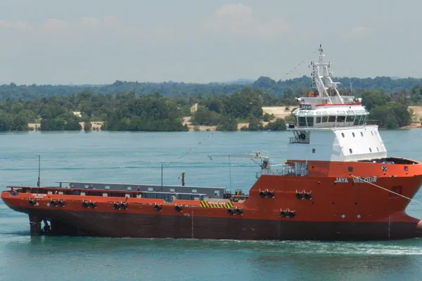 Maiden voyage: the platform supply vessel Jaya Valour