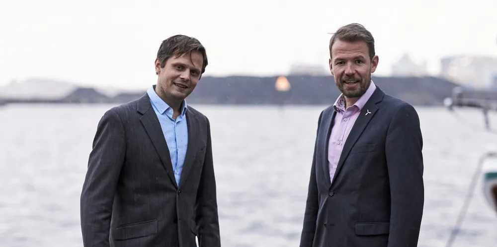 Hans Petter Øvrevik blir kommersiell sjef i Deep Wind Offshore og administrerende direktør, Knut Vassbotn, sier han er veldig godt fornøyd med ansettelsen.