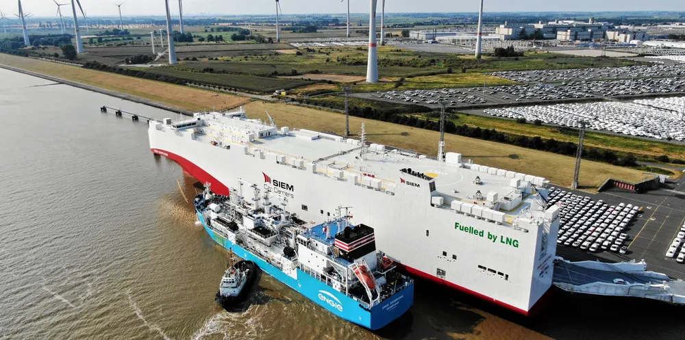 Titan LNG has chartered in the Green Zeebrugge before, as when it bunkered the 7,514-ceu Siem Confucius (built 2020) with LNG in Emden, Germany.
