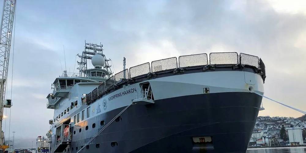 Det nye forskningsfartøyet «Kronprins Haakon» til kai i Bergen i januar.Foto: Camilla Aadland