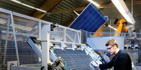 REC to shut Swedish module plant, lay off 300 workers