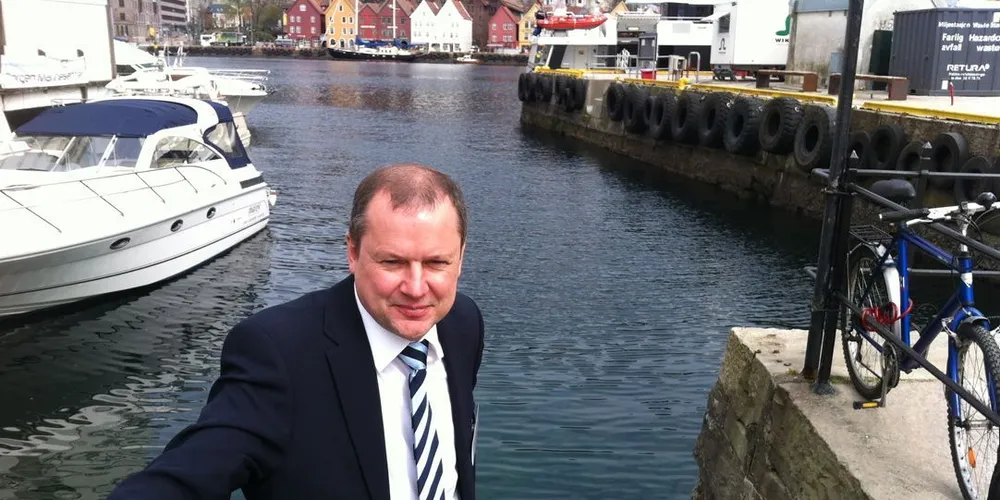 Jonny Lokøy, leder i Pelagisk forening, vil ikke tukle med deltaker og råfiskloven.