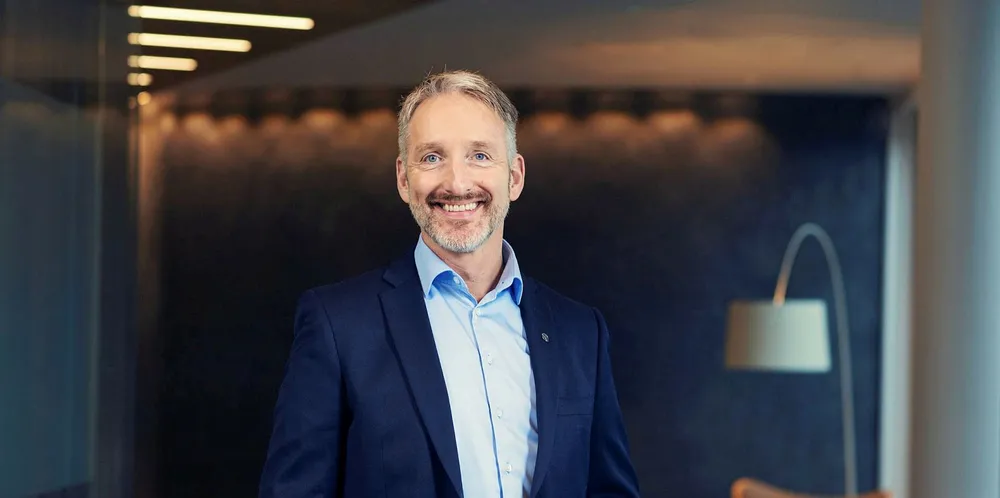 Oddmund Kroken, administrerende direktør i Østfold Energi, forklarer at selskapets solide økonomi muliggjør utbetaling av utbytte etter 2019. Hvordan det blir fremover, er mer usikkert.