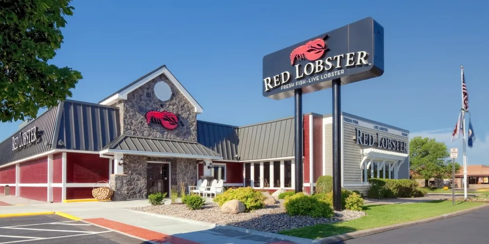 Darden caves to investor pressure, will sell Red Lobster chain