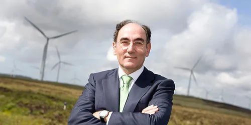 Ignacio Galán expects single-digit Ebitda and net profit growth in 2015
