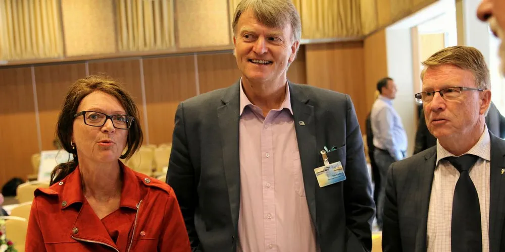 Saksordfører for pliktsaken i Stortingets næringskomité, Ingrid Heggø (Ap), har blitt enig med Ove Trellevik (H) og Oskar Grimstad (Frp) om å utsette saken til tirsdag etter pinse.Foto: Arne Fenstad/Fiskeribladet