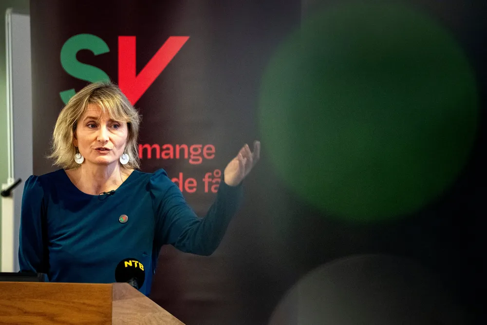 SVs finanspolitiske talsperson, Marthe Hammer, sier ja til Jens Stoltenbergs skattekommisjon.