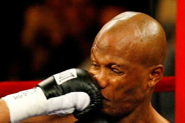 Another blow: Hercules in pain