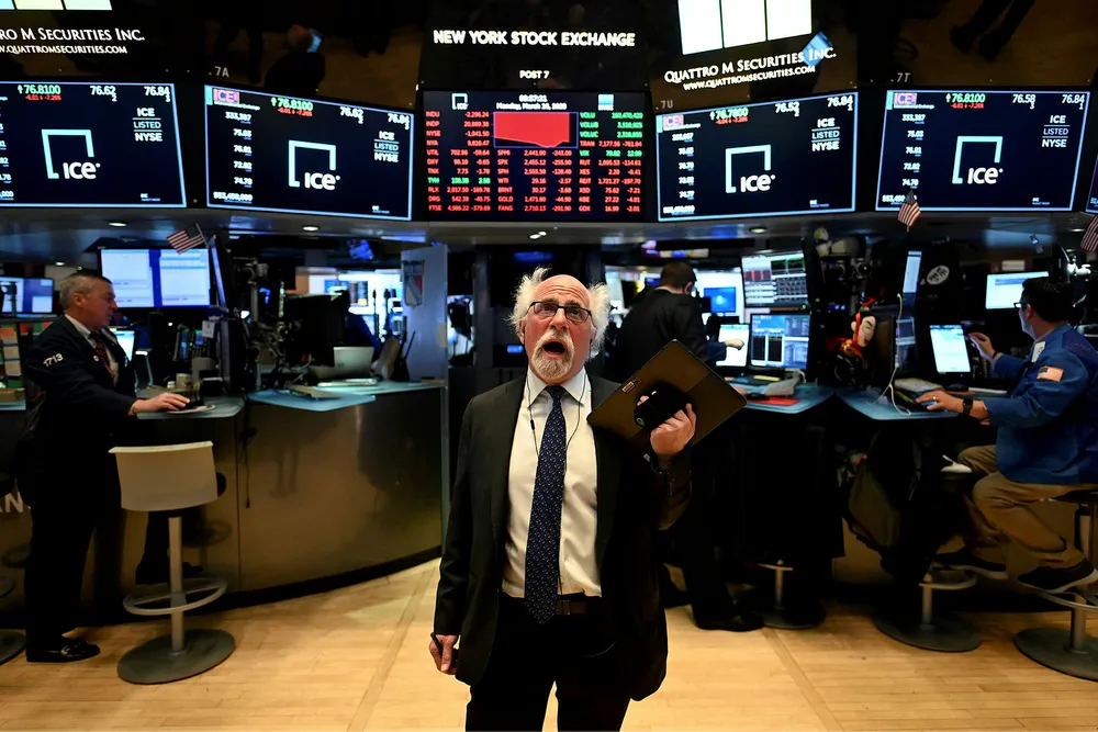 Oil price: Brent crude futures settled at $41.92 a barrel, down 2 cents,