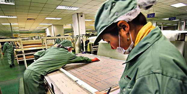Beijing ready to see PV firms fail or merge to tackle overcapacity