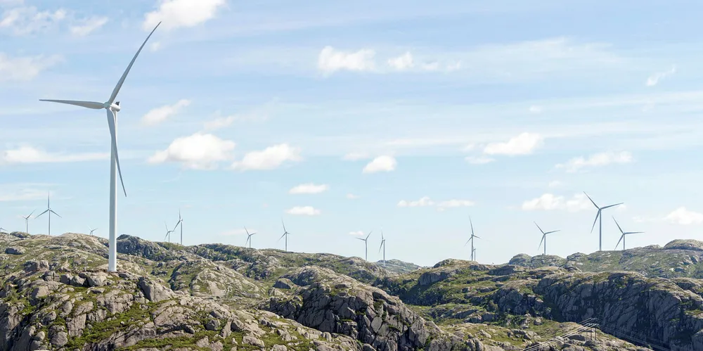 Vindkraftproduksjonen har økt voldsomt så langt i år. Veksten i første kvartal er på nesten 80 prosent sammenlignet med samme kvartal i 2019.