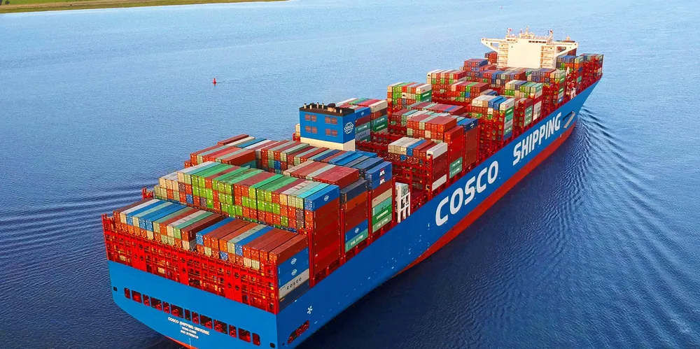 Cosco Shipping Lines received the green light to order 12 methanol dual-fuelled 14,000-teu container ship newbuildings at Cosco HI Yangzhou.