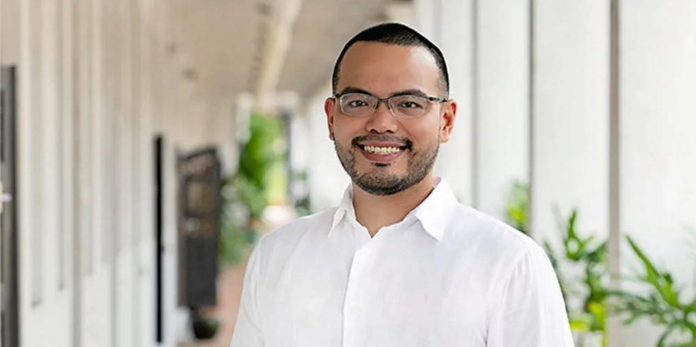 Clarence Lowe is a sale-and-purchase shipbroker based in Singapore. He is said to be joining SSY in January 2025 from Avalon Shipbrokers.