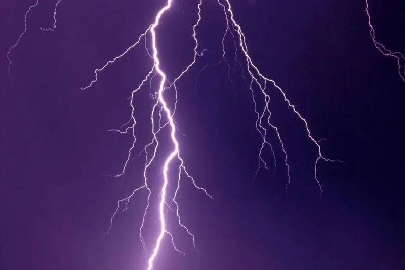 Bad weather: oil exports from Souther Iraq have been slashed as wild weather causes disruptions