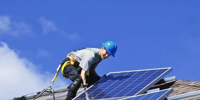 REC says vertical integration is becoming less important in the distributed solar industry