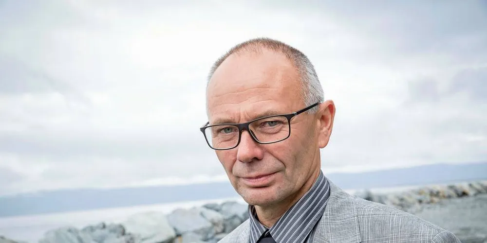 Trondheim - Norway - 21.08.2014: Sjømatallianse - Trondheim, Norge, 21082014: Viktige aktører innen fiskerinæringa går sammen og danner sjømatallianse for å bedre markedsadgangen. Fotografert ved sjøkanten i Trondheim etter fellesmøte. Kjell Ingebrigtsen, leder Norges Fiskelag. Foto: Ole Morten MelgårdFoto: Ole Morten Melgård