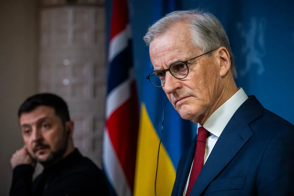 Ukrainas president Volodymyr Zelenskyj og Norges statsminister Jonas Gahr Støre i regjeringens representasjonsanlegg i vår.