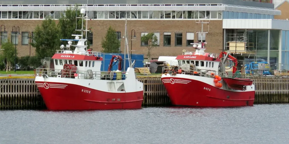 Havna i Harstad har vært base for seinotflåten de siste ukene her er «Havbris» og «Karianne». Foto: Jon Eirik Olsen