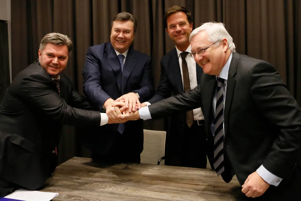 Shale deal: Stavytsky, far left, says 2015 will see first reserve data on Yuzivksa