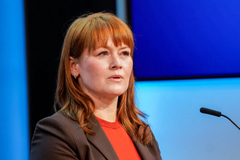 LO-leder Kine Asper Vistnes mener at et bredt skatteforlik, på tvers av det politiske spekteret, er en god idé.