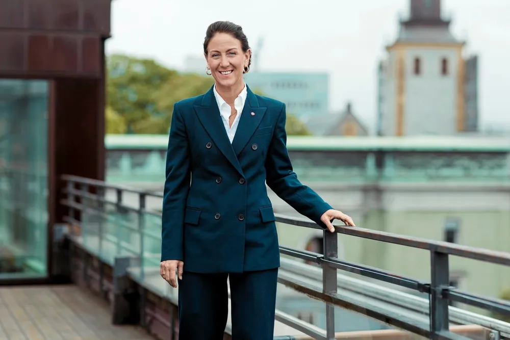 Torsdag ble lovproposisjonen levert til Stortinget. Arbeids- og inkluderingsminister Tonje Brenna.