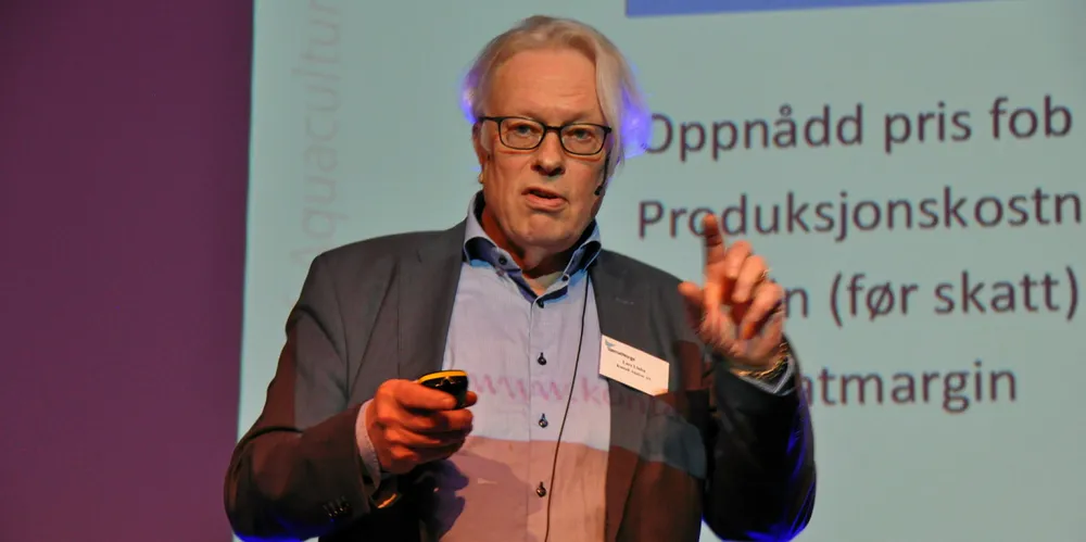 Lars Liabø holder foredrag. Arkivfoto: Bent-Are Jensen