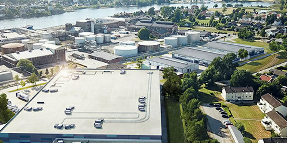The company's 10,000-square-meter facility in Fredrikstad is set to sell salmon next year.