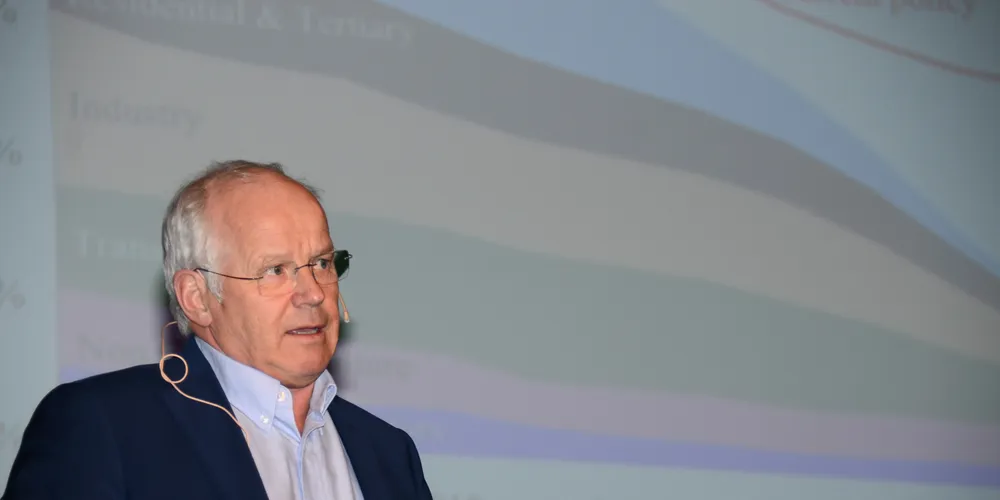 AE venter lavere produksjon