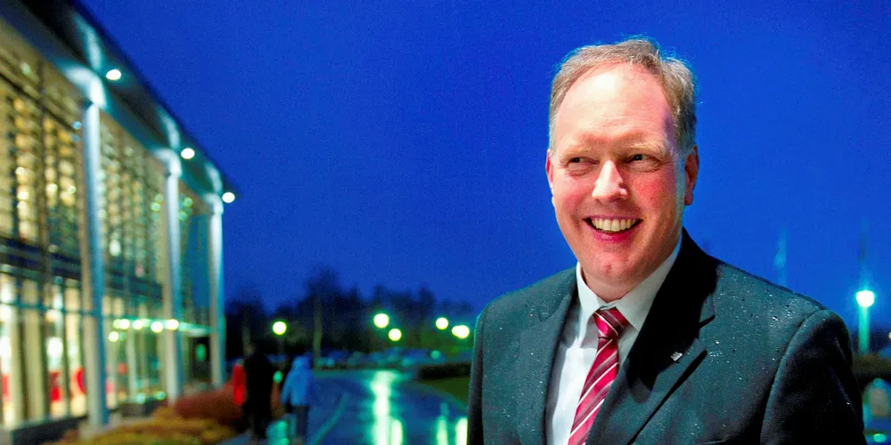 Med klar melding til havbruksnæringa: Dekan Erlend Bullvåg ved Nord universitet i Bodø.