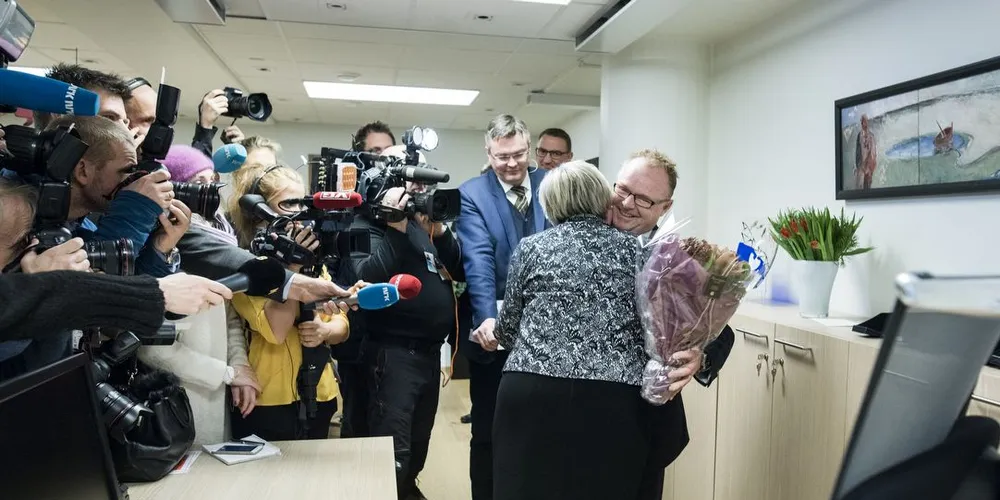 Det er naivt å tro noe annet enn at fiskeristatsrådPer Sandberg (Frp) vil omfavne en helt annen fiskeripolitikk enn den forgjengeren Elisabeth Aspaker (H) sto for, mener redaktør Øystein Hage. Arkivfoto: Skjalg Bøhmer Vold, DN