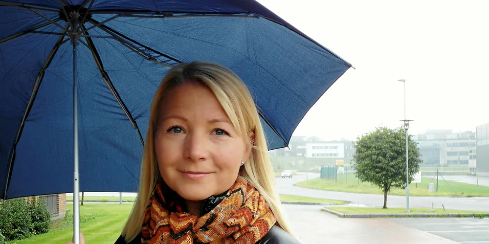 Jeanne Katralen Tjomsland i Fjordkraft forteller at de foreløpig har fått få henvendelser angående betalingsutfordringer til tross for urolige økonomiske tider. De følger imidlertid nøyere med enn tidligere.