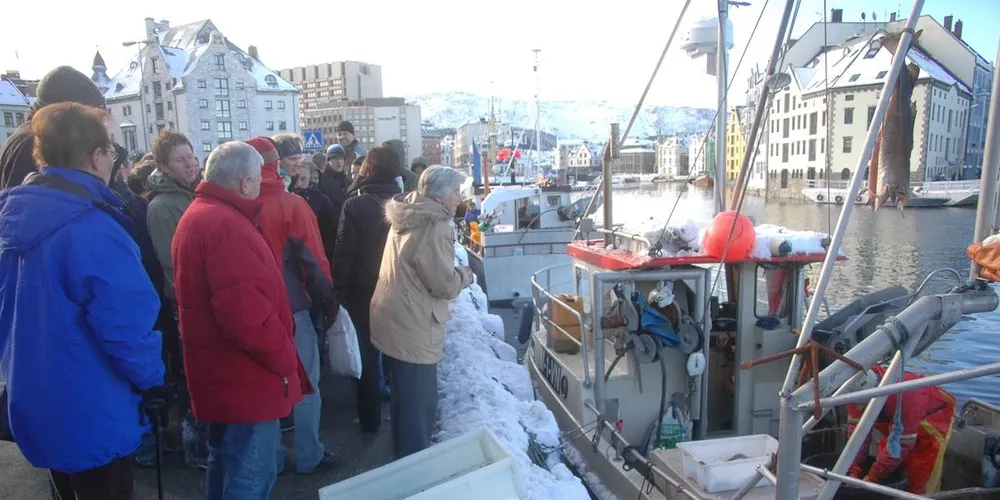 Kaisalg i Ålesund for noe år siden. Nå endres reglene for fiskerne. Foto: Einar Lindbæk