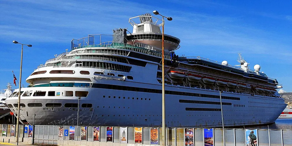 The cruiseship Majesty (built 1992) had been laid up in Piraeus before being sold to Marios Iliopoulos' Eaglepower Shipping